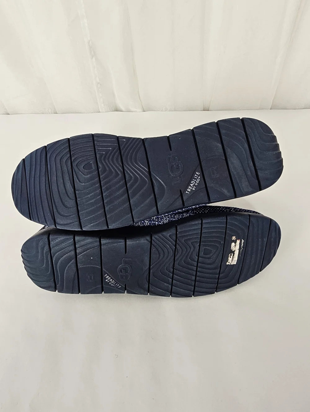 UGG Men’s Freamon Hyperweave 2.0 Chukka Sneaker Boots Navy Blue Size 8 NEW
